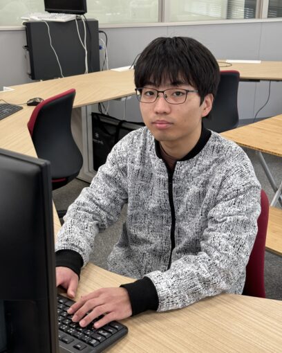 【情報工学科 】新重 晴生さん：プログラミングの授業が充実 