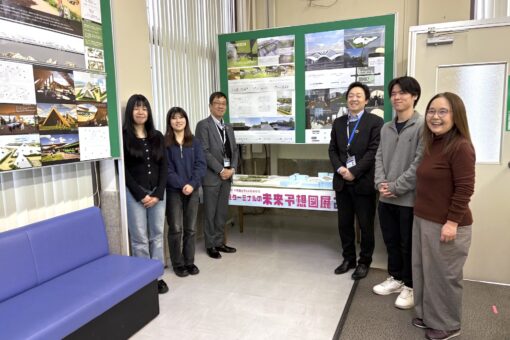 【建築学科】授業課題作品展が今年も実現！「建築学科３年生が考える松永駅北スクールバスターミナルの未来予想図展2025」